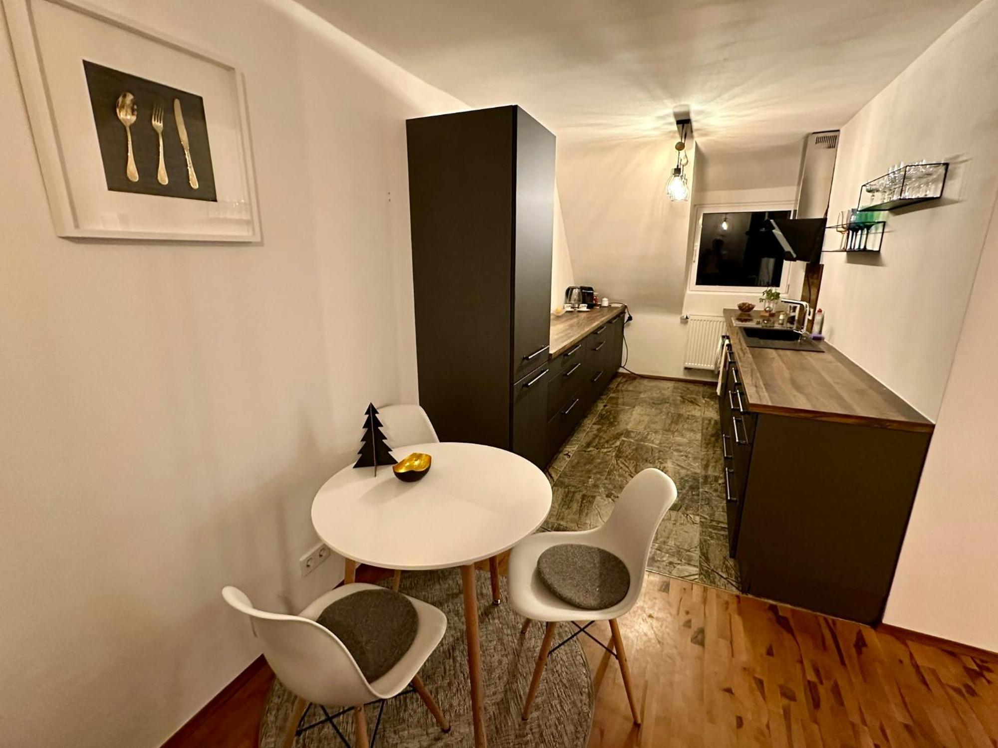 77M² - 3 Zi Modern Zentrum Kueche Dachterrasse Wlan 卡尔斯鲁厄 外观 照片
